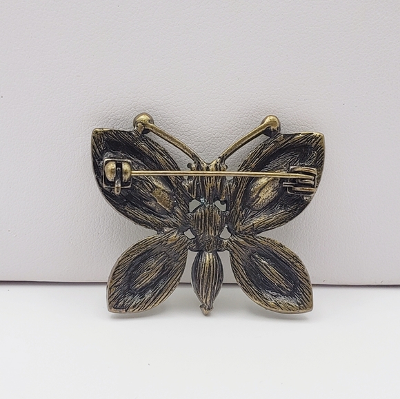 Green Bejeweled Rhinestone Buterfly Brooch Bronze Tone - Picture 4 of 10